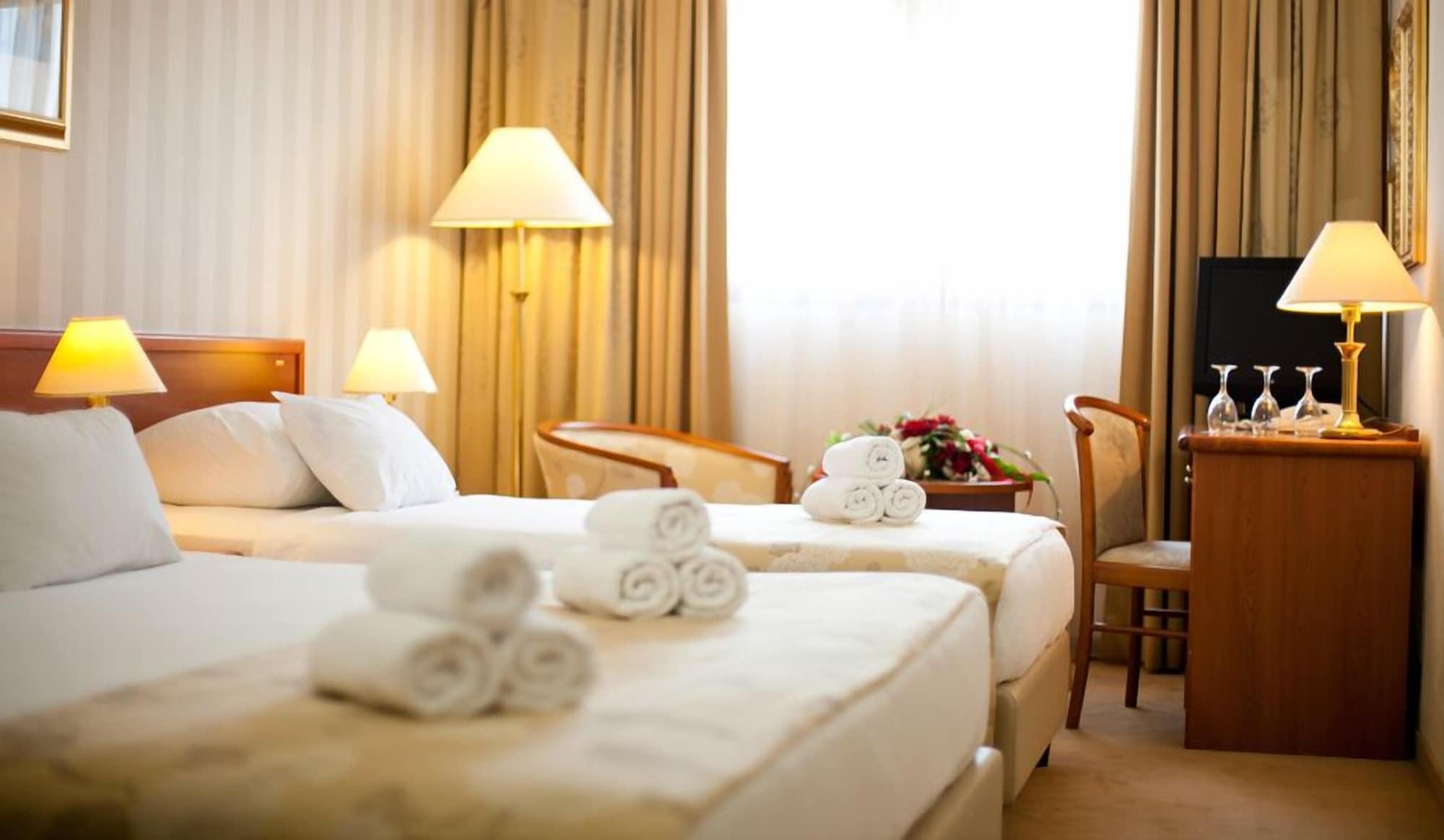 Globo Hotel Split