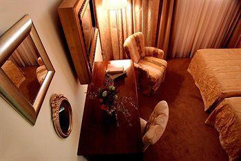 Hotel Globo 4*